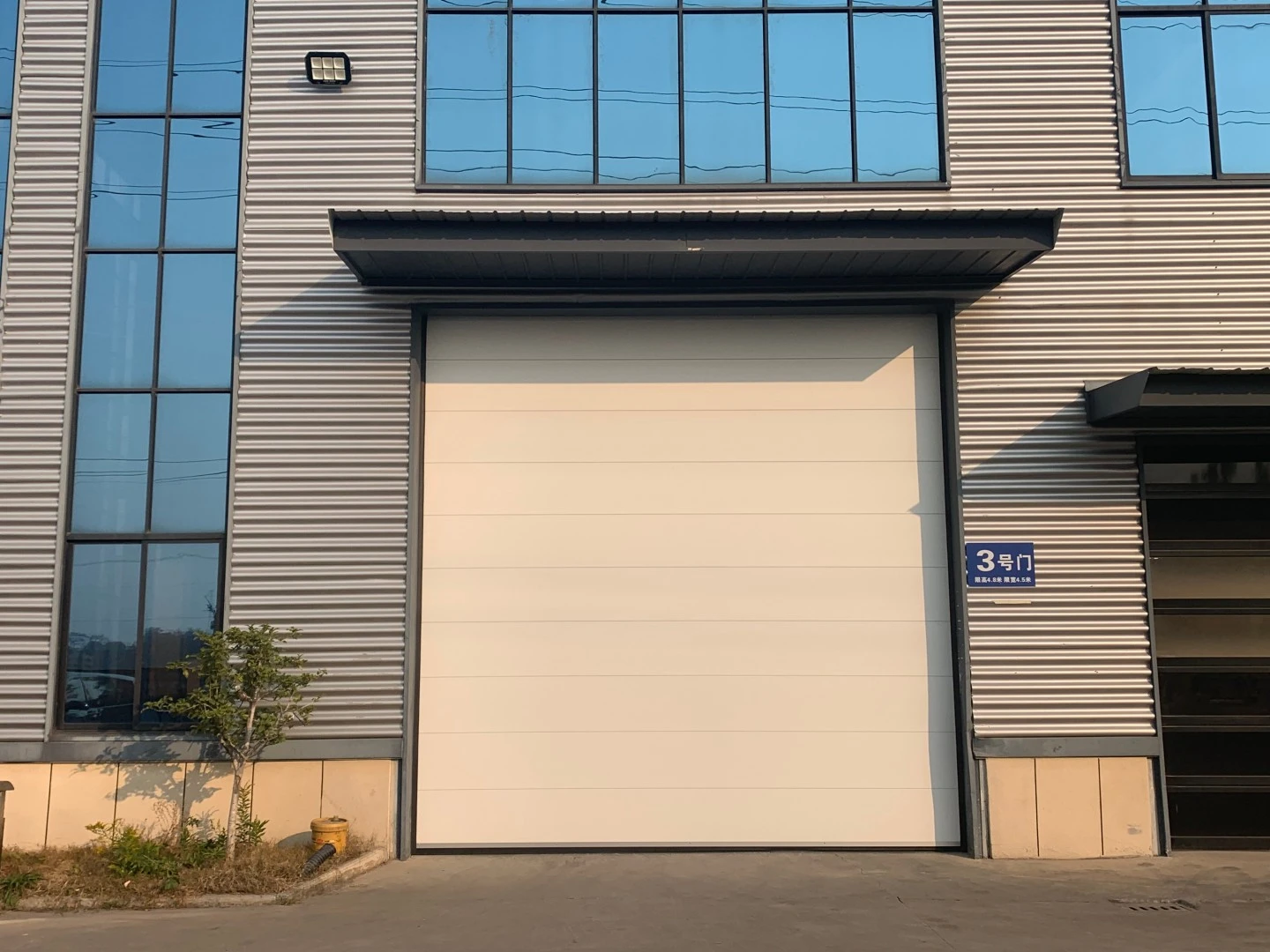 安必信门业河池市服务站